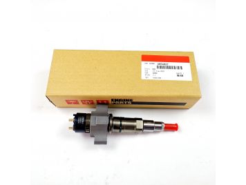 ISC8.3 ISL Construction Machinery Engine Parts Fuel Injector 4954927 For Sale